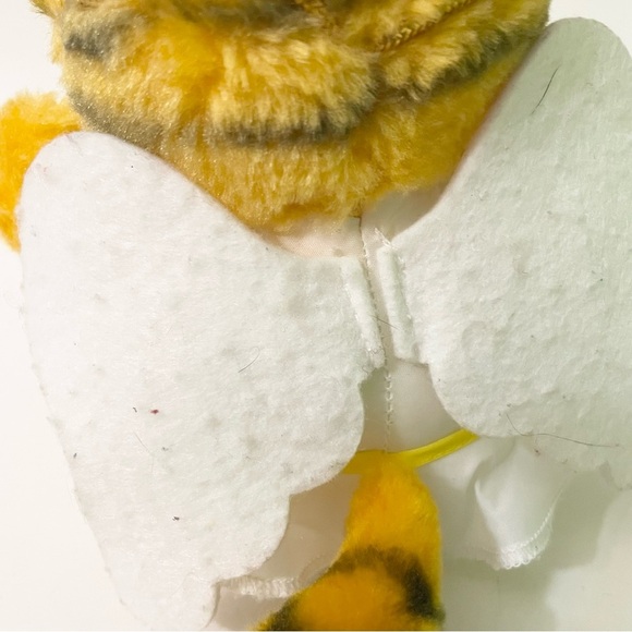 Vintage 1983 Plush Garfield Plush Sitting Angel Costume 7 Inch Tall Stuffed Cat - Picture 6 of 16